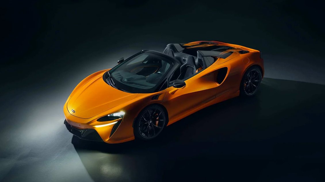 McLaren Reveals the Artura Spider Hybrid-Powered Supercar