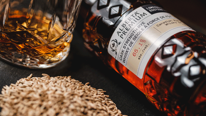 The 6 Best Rye Whiskeys to Use in an Old Fashioned