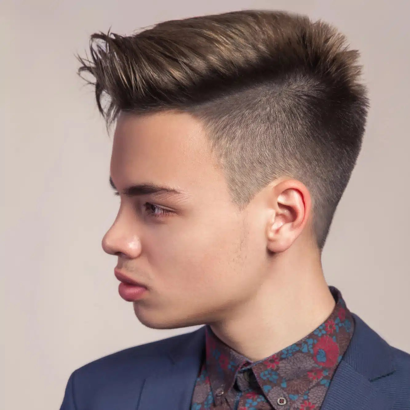 What Is a Men’s Short Undercut? A Guide To Undercut Hair